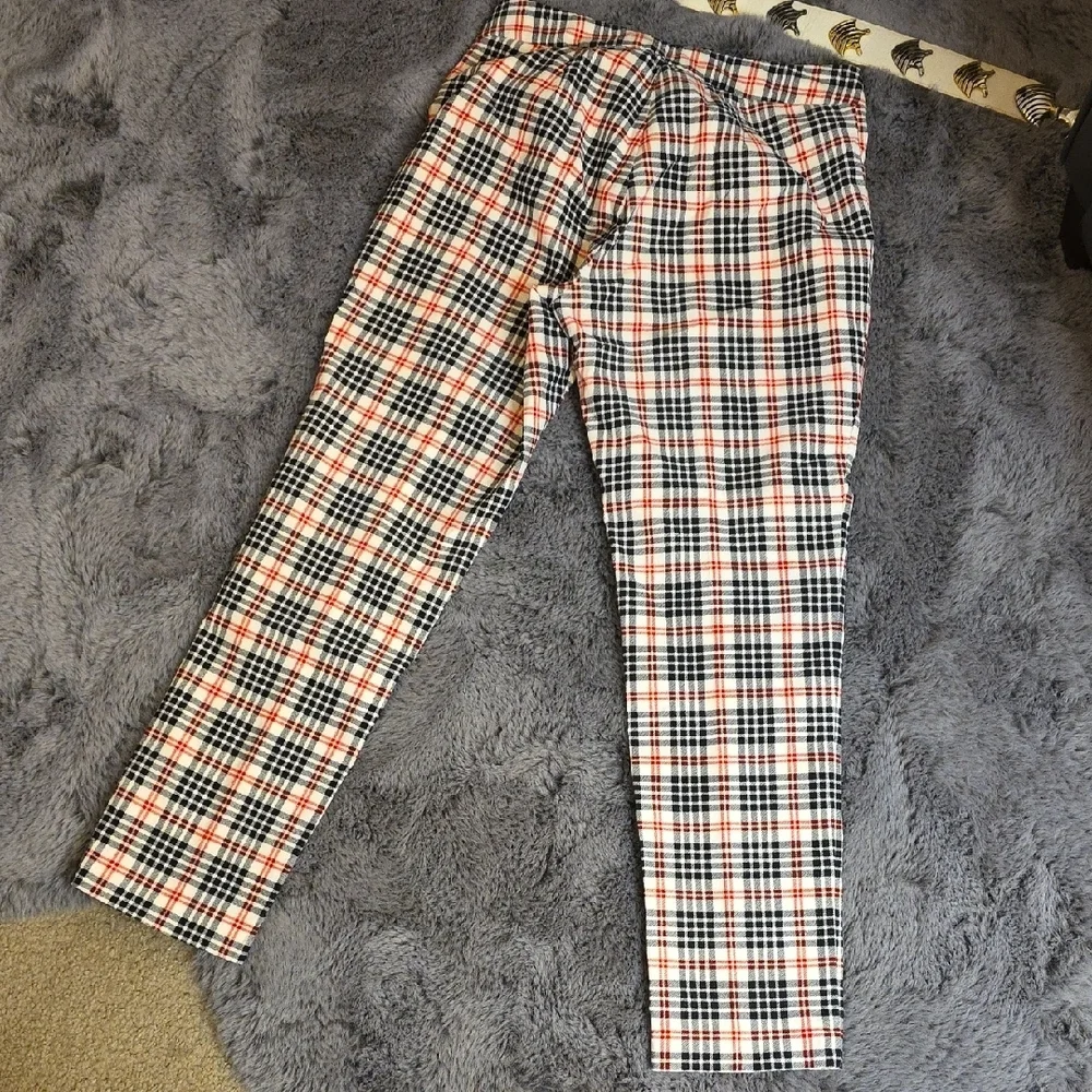 J. McLaughlin Plaid Chinos - Black, Red, White